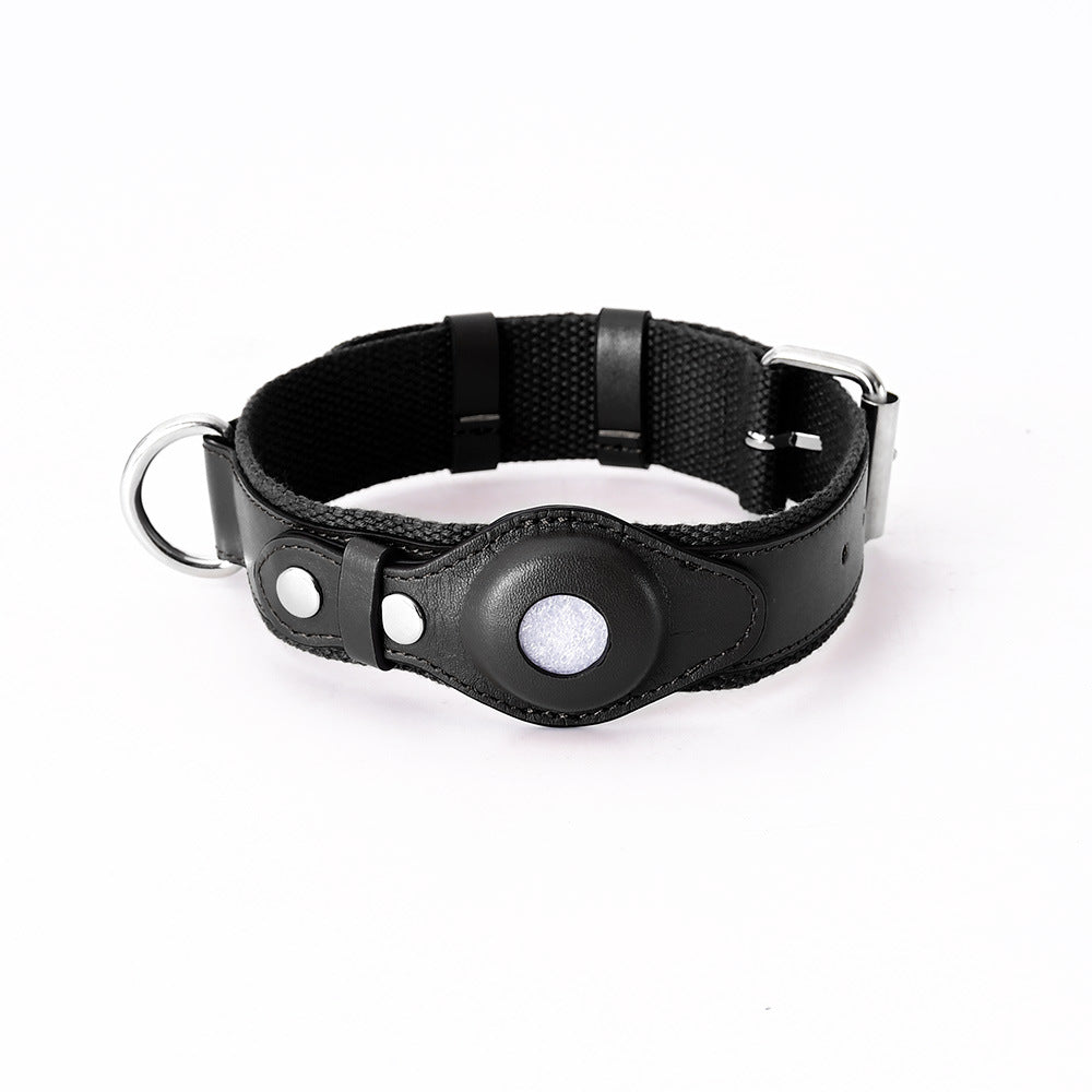 Signature Leather Paddock AirTag Collar and Leash Set